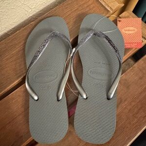 Havaianas Women's Gray Flip Flops with Sparkle Straps